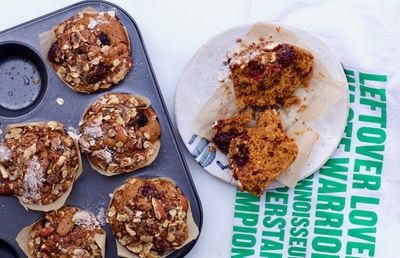 How to turn over-ripe berries into a brilliant little cake – recipe