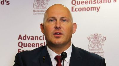 Qld House Speaker Curtis Pitt’s mental health prompts him to go on leave