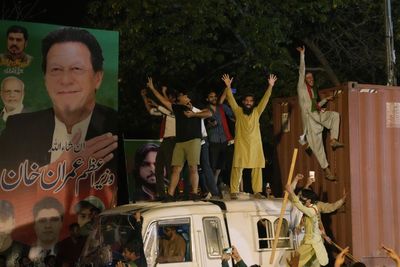 Pakistan ex-PM Imran Khan returns home after arrest saga