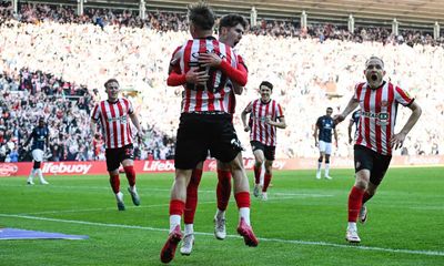Advantage Sunderland after Hume seals narrow first-leg win against Luton