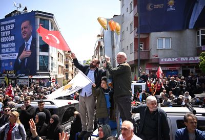 Turkey’s Erdogan, Kilicdaroglu end campaigning before election