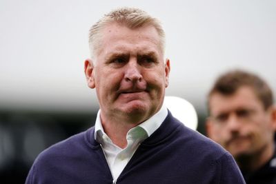 Dean Smith counting on character and decision-making in Leicester survival fight