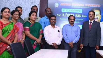 Padmaraju takes over as Vice-Chancellor of Adikavi Nannaya University