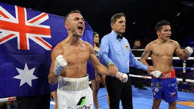 Jason Moloney wins WBO bantamweight world title at third time of asking