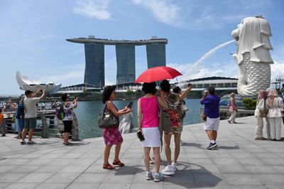 Singapore’s temperature soars to 37C, highest in 4 decades