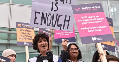 RCN leader warns nurses must get double-digit pay rise or risk months of strikes