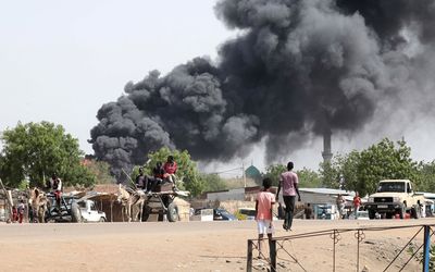 Khartoum region bombarded by air strikes as Sudan’s rivals talk