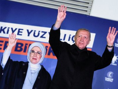 Turkey’s presidential election heading for run-off as Erdogan gains upper hand