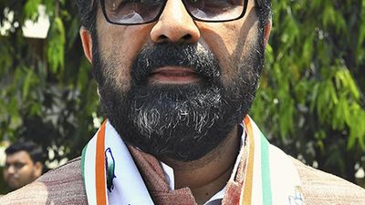 Karnataka elections: Kerala rejoicing at the victory of three Malayalis