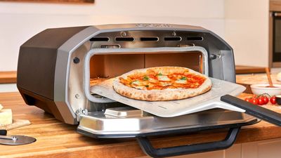 The Ooni Volt 12 is my new favorite pizza oven: here's why