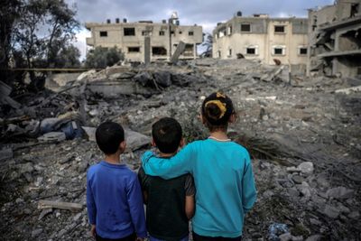 Gaza truce largely holds as Palestinians, Israelis count deadly cost