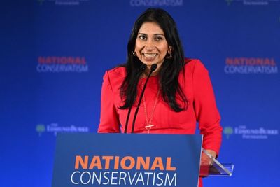 Suella Braverman news – live: Home secretary warns Tories to stop infighting amid rift reports