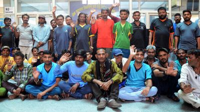 184 fishermen reach Gujarat after release from Pakistani jail