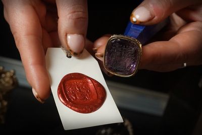 Sir Walter Scott’s desk seal expected to fetch up to £18,000 at auction