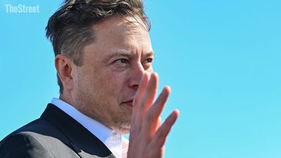 Elon Musk Goes on a Rescue Mission