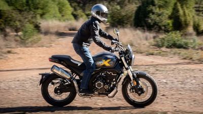 The New Voge 525 ACX Scrambler Makes Its Way To Europe