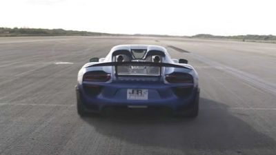 Watch Porsche 918 Spyder Weissach Edition Hit 214 MPH In Top Speed Run