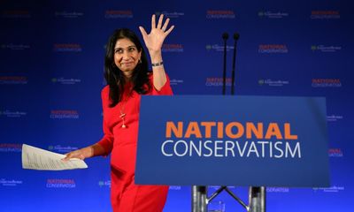 Suella Braverman rails against ‘experts and elites’ in partisan speech