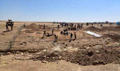 Iraq exhumes remains of 605 ISIL victims from mass grave