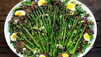 Asparagus, quinoa and ‘mimosa egg’ salad is light, healthy and ideal for any meal