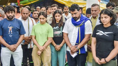 Wrestlers find innovative ways to keep protest relevant; create twitter page, launch missed call campaign