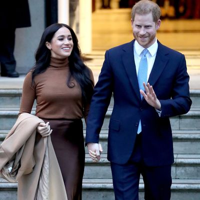 Prince Harry and Meghan Markle Grab Sushi with Apparent New Friends Cameron Diaz and Gwyneth Paltrow
