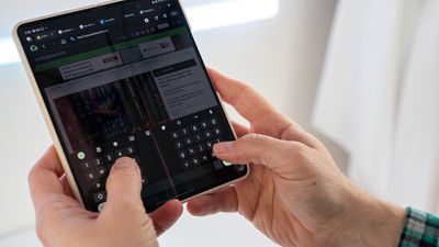 Ahead of the Pixel Tablet launch, Gboard gains a split-keyboard layout for tablets