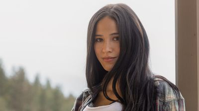 Ahead Of Yellowstone's Final Eps, Kelsey Asbille Is Trading Westerns For Horror In New Movie With American Horror Story Star