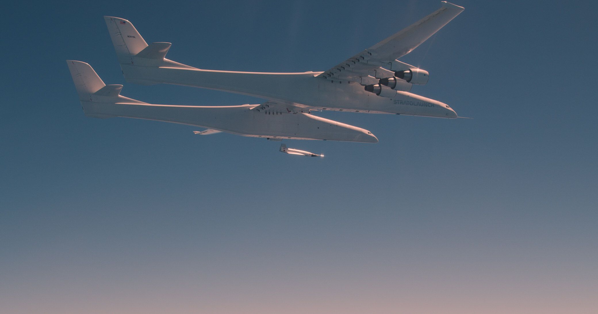 Stratolaunch's huge Roc plane drops hypersonic test…