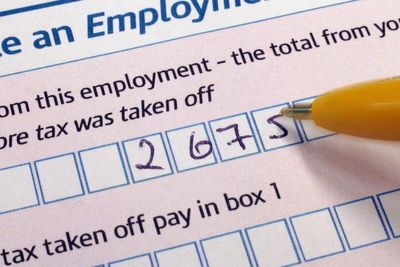 One in five taxpayers will be paying higher rate of income tax by 2027, says IFS