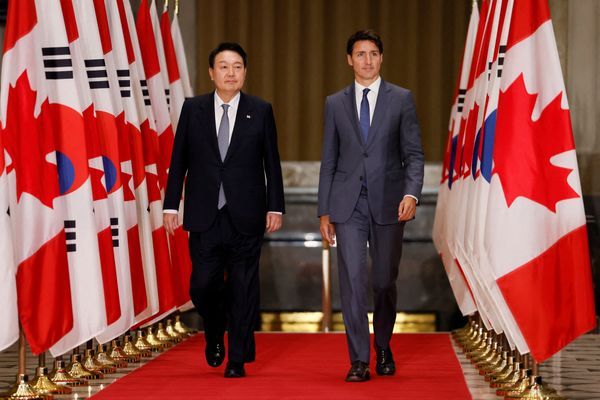 Canada's Trudeau to visit South Korea; focus on minerals, security