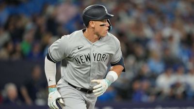 Aaron Judge’s Mysterious Glances During At-Bat Puzzles Broadcasters