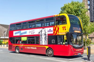 Bus industry warns one in seven services could face closure without extended funding