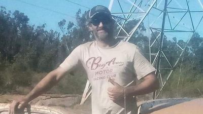 Police continue search for missing Hunter Valley man John Simpson, last seen at Laguna in April