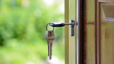 Councils called to push landlords to make vacant or holiday homes available for renters