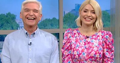 This Morning's Holly and Phil continue to ignore 'feud' as pressure mounts