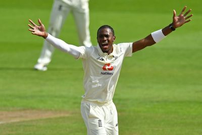 England paceman Archer out of Ashes with elbow injury