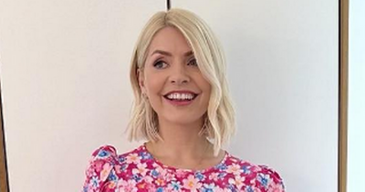 Holly Willoughby stuns in flattering £59 floral summer dress as she addresses Martin Lewis amid This Morning drama