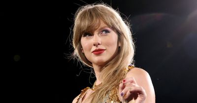 Teacher's genius trick to teach kids times tables using Taylor Swift's Shake it Off