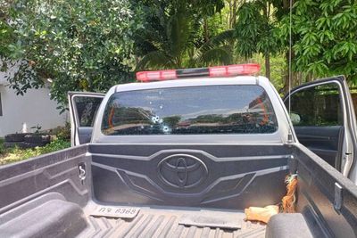 Two policemen shot from ambush in Yala