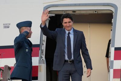 Canadian Prime Minister Trudeau arrives in South Korea to discuss trade, North Korean challenge