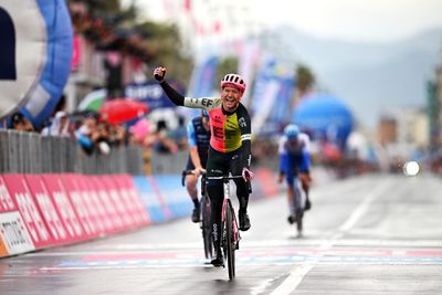 As it happened: Cort triumphs from the breakaway on Giro d'Italia stage 10