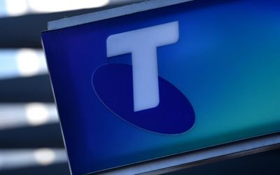 Telstra defends 7 per cent increase for mobile plans