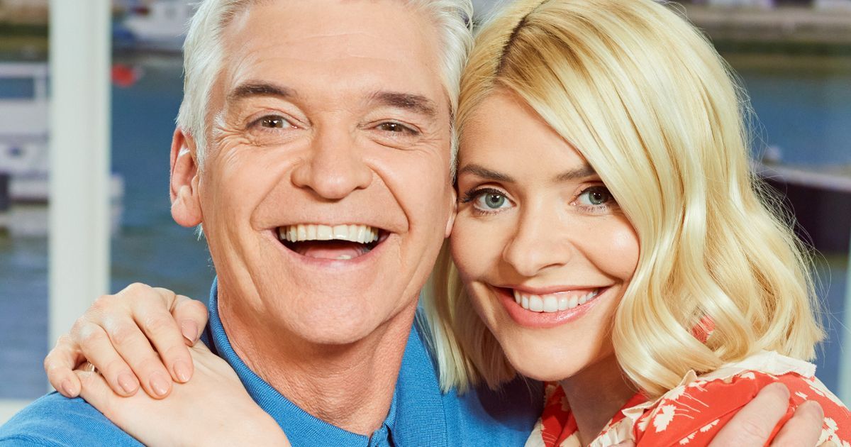 Holly Willoughby Vs Phillip Schofield Both Sides Of 