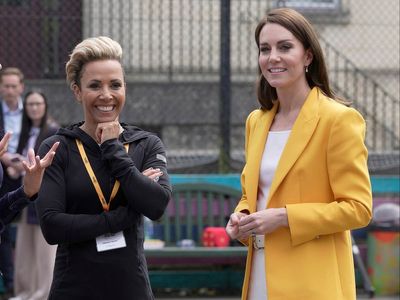 Kate beaten at bean-bag game by double Olympic champion Dame Kelly Holmes