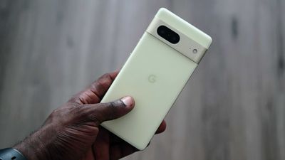 Pixel phones on the Android 13 beta get more bug fixes with QPR3 Beta 3.2