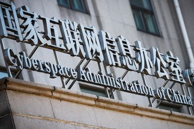 China shuts 100,000 fake news social media accounts, ramps up content cleanup