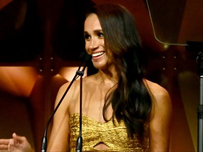 Meghan Markle honoured with Women of Vision Award at New York gala