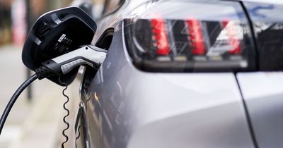 Road report says Welsh Government not doing enough to develop EV infrastructure