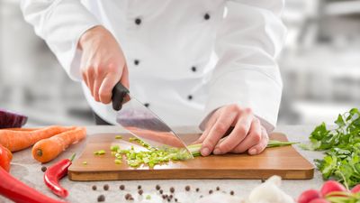 7 mistakes which are ruining your kitchen knives